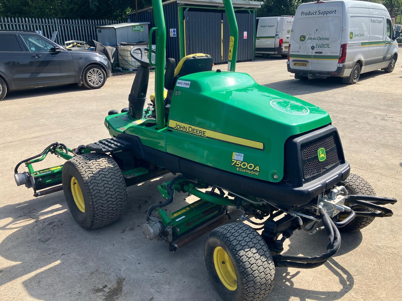 John Deere 7500AE fairway mower - 园林割草机:图4 John Deere 7500AE fairway mower - 园林割草机:图4