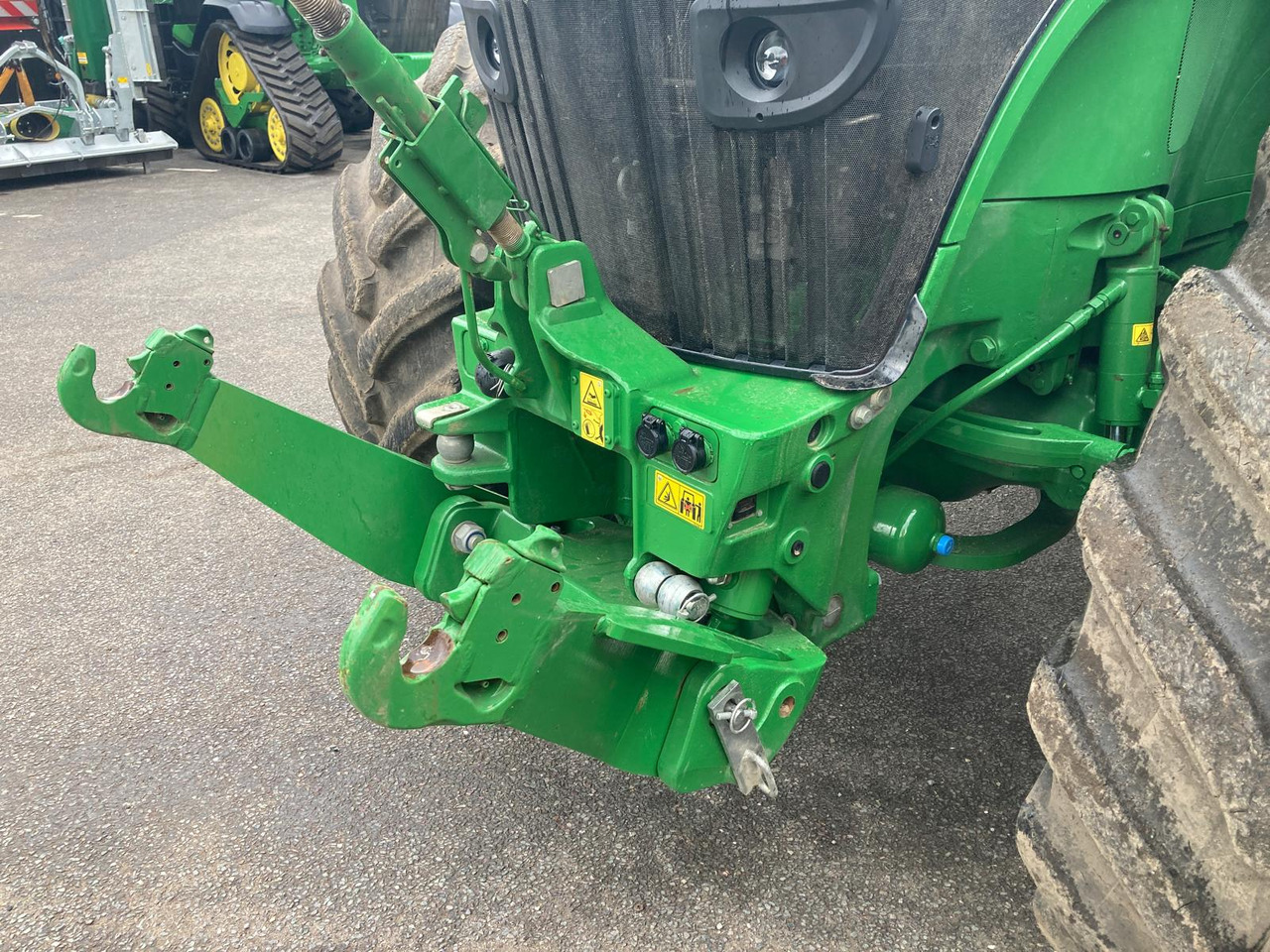 John Deere 7R 310 - 拖拉机:图3 John Deere 7R 310 - 拖拉机:图3
