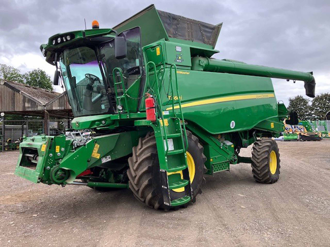 John Deere T560i HillMaster - 联合收割机:图1 John Deere T560i HillMaster - 联合收割机:图1