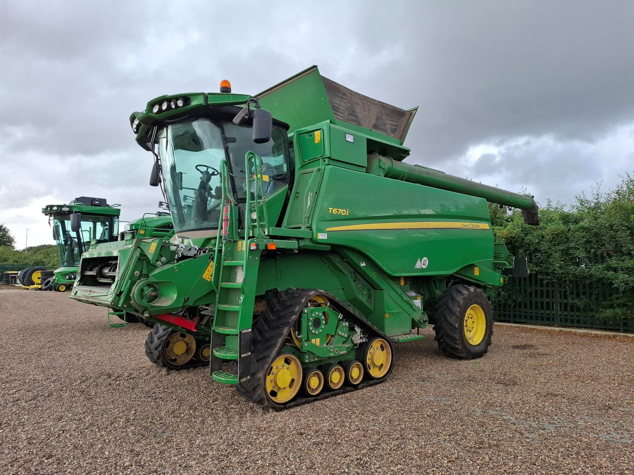John Deere T670i - 联合收割机:图1 John Deere T670i - 联合收割机:图1