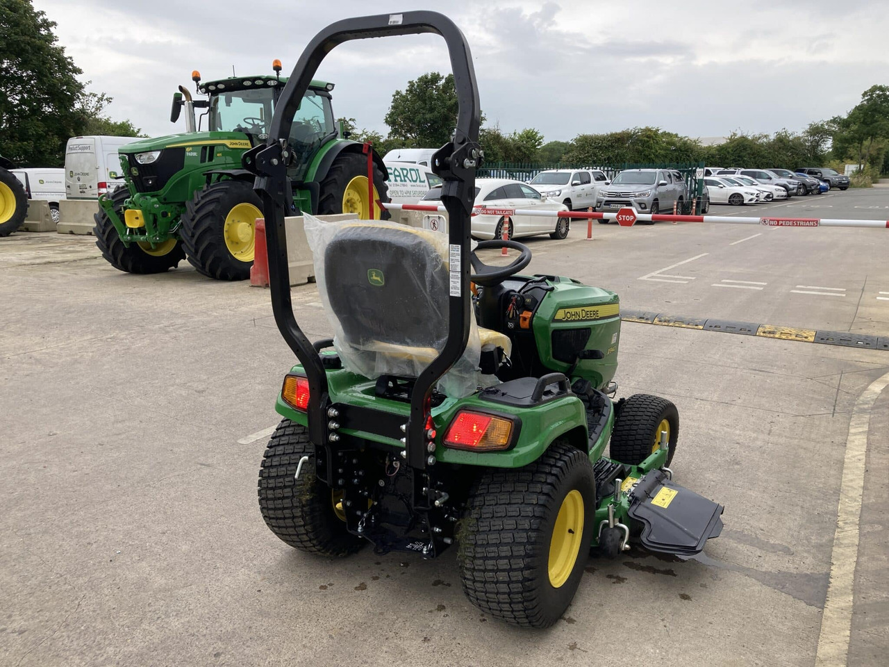 John Deere X940R ride on rotary mower - 园林割草机:图5 John Deere X940R ride on rotary mower - 园林割草机:图5