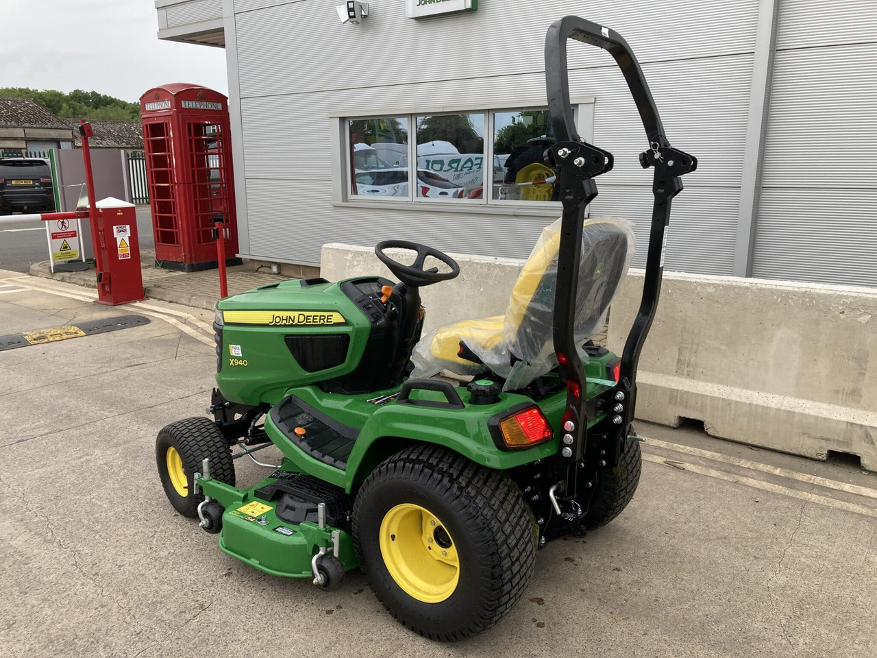John Deere X940R ride on rotary mower - 园林割草机:图3 John Deere X940R ride on rotary mower - 园林割草机:图3