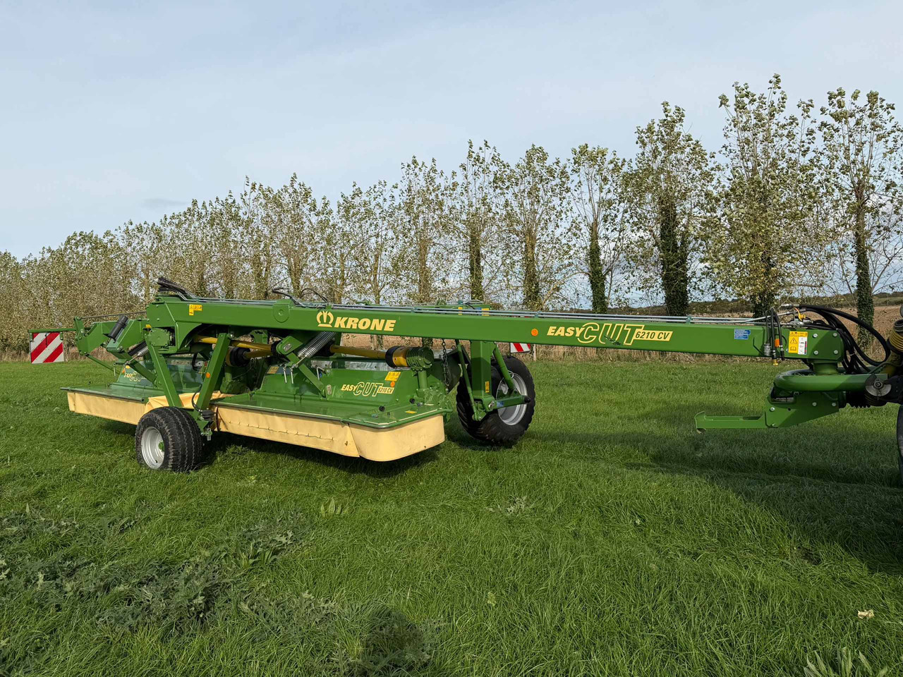 Krone Easy Cut 6210CV - 干草和饲料设备:图1 Krone Easy Cut 6210CV - 干草和饲料设备:图1