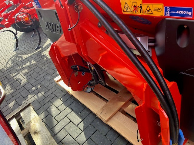 Kuhn Axis 40.2 M EMC V8 - 肥料撒施机:图3 Kuhn Axis 40.2 M EMC V8 - 肥料撒施机:图3