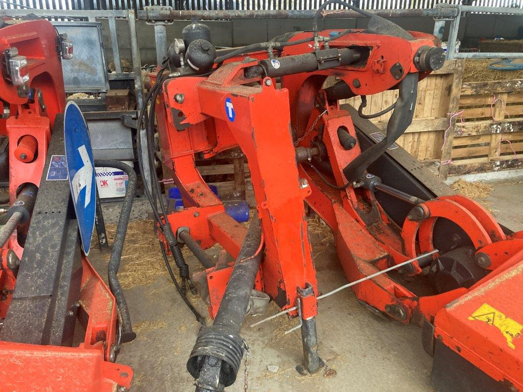 Kuhn SpringLonger S1680RPL - 甩刀式割草机/ 表土疏松机:图4 Kuhn SpringLonger S1680RPL - 甩刀式割草机/ 表土疏松机:图4