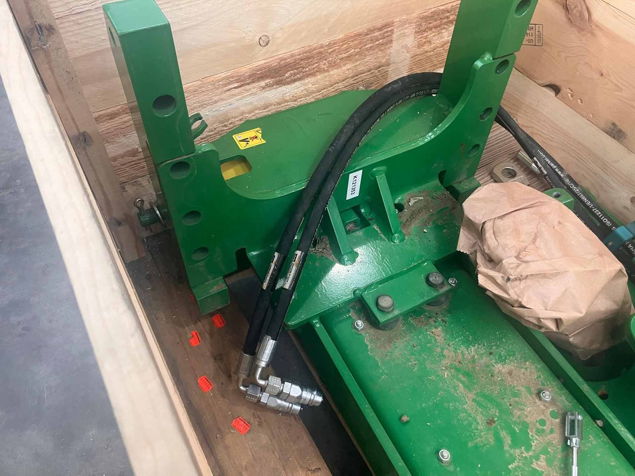 Used John Deere 8R Pick Up Hitch - 附件:图3 Used John Deere 8R Pick Up Hitch - 附件:图3