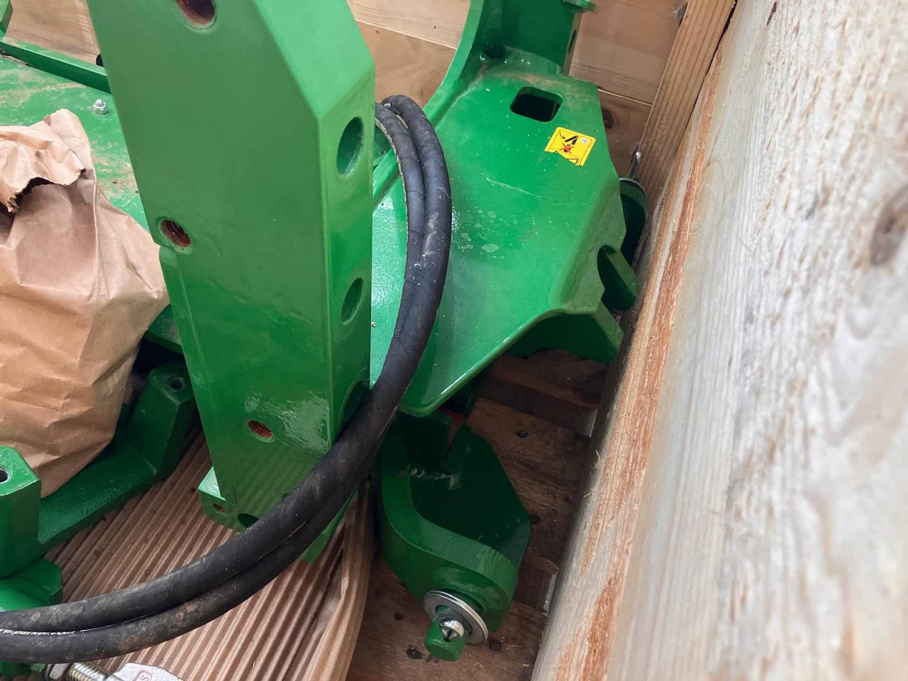 Used John Deere 8R Pick Up Hitch - 附件:图5 Used John Deere 8R Pick Up Hitch - 附件:图5