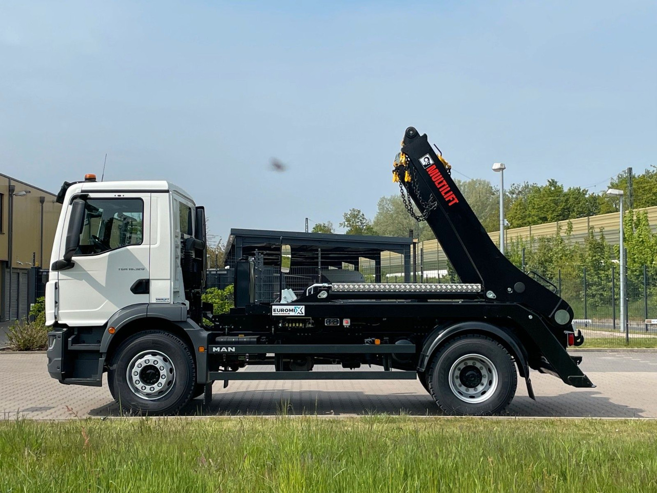 MAN TGM 18.320 4x2 Euro 6e Hiab Multilift Futura 12 - 翻斗车, 起重车:图3 MAN TGM 18.320 4x2 Euro 6e Hiab Multilift Futura 12 - 翻斗车, 起重车:图3