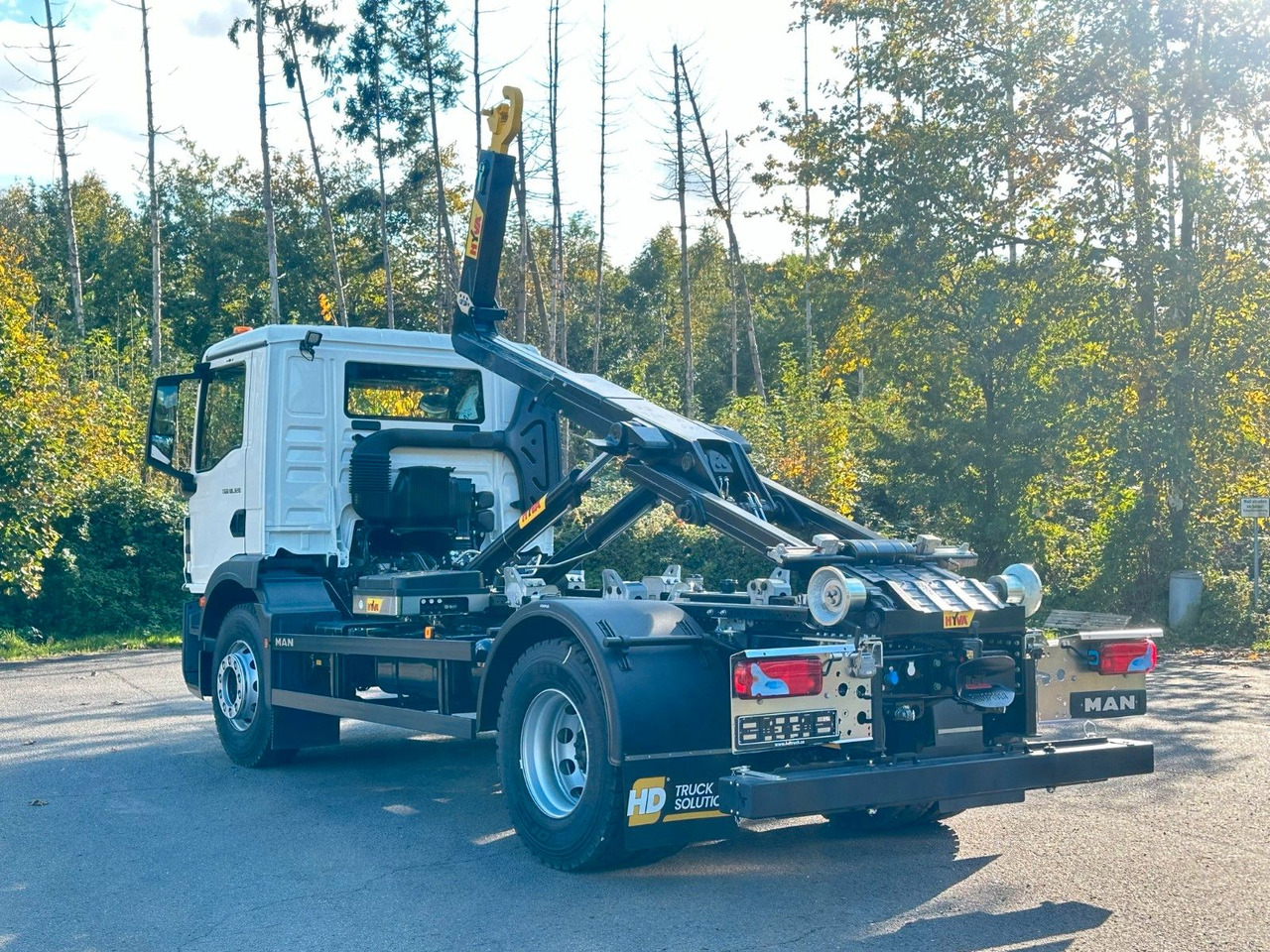 MAN TGM 18.320 4x2 Euro 6e Hyva 12-45 - 吊钩升降车, 起重车:图4 MAN TGM 18.320 4x2 Euro 6e Hyva 12-45 - 吊钩升降车, 起重车:图4