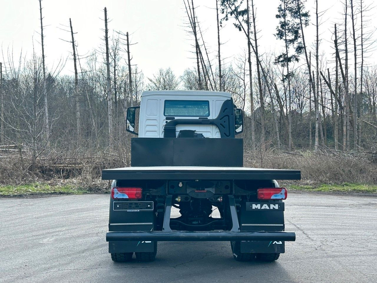 MAN TGM 18.320 4x4 Euro 6e Plato - 栏板式/ 平板卡车:图5 MAN TGM 18.320 4x4 Euro 6e Plato - 栏板式/ 平板卡车:图5