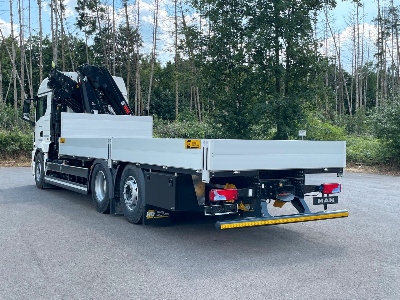 MAN TGS 26.480 / 6X2 Euro6 Retarder HIAB 228 - 6 - 栏板式/ 平板卡车, 起重车:图4 MAN TGS 26.480 / 6X2 Euro6 Retarder HIAB 228 - 6 - 栏板式/ 平板卡车, 起重车:图4