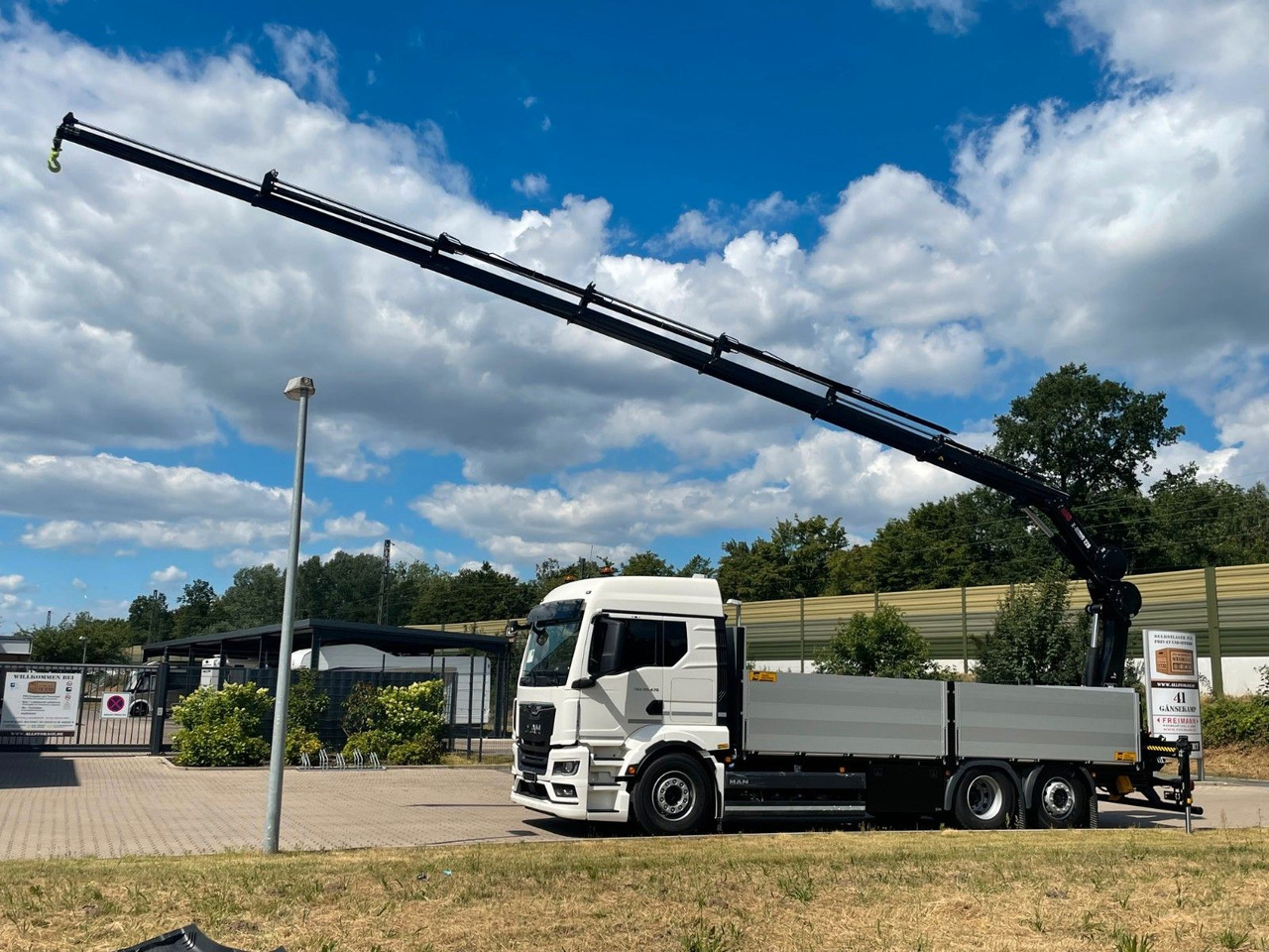 MAN TGS 26.480 /6X2 Euro6 Retarder HIAB 228 - 6 - 起重车:图1 MAN TGS 26.480 /6X2 Euro6 Retarder HIAB 228 - 6 - 起重车:图1