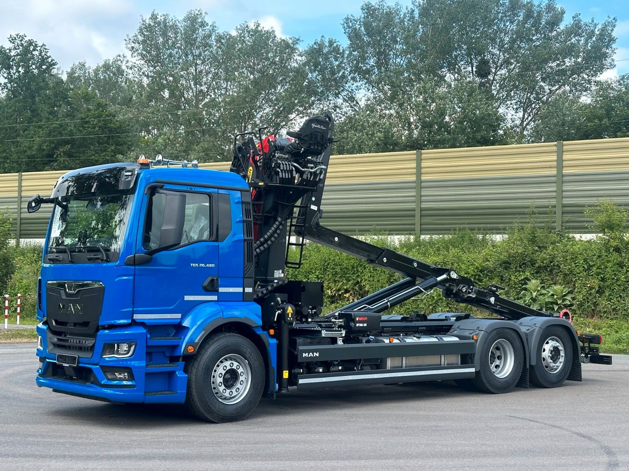 MAN TGS 26.480 6x2 Abrollkipper + Kran EPSILON - 吊钩升降车, 起重车:图3 MAN TGS 26.480 6x2 Abrollkipper + Kran EPSILON - 吊钩升降车, 起重车:图3