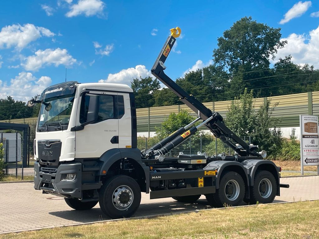 MAN TGS 33.440 6x6 Euro6e Hyva - Hiab MultiLift - 吊钩升降车, 起重车:图2 MAN TGS 33.440 6x6 Euro6e Hyva - Hiab MultiLift - 吊钩升降车, 起重车:图2
