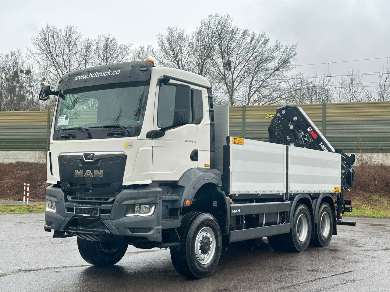 MAN TGS 33.440 6x6 Kran HIAB X-HiPro 302 E 6 - 栏板式/ 平板卡车, 起重车:图2 MAN TGS 33.440 6x6 Kran HIAB X-HiPro 302 E 6 - 栏板式/ 平板卡车, 起重车:图2