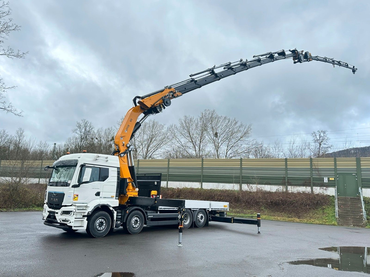 MAN TGS 35.520 8X2 Hiab EFFER 955-8s +Jib 6s - 起重车:图1 MAN TGS 35.520 8X2 Hiab EFFER 955-8s +Jib 6s - 起重车:图1