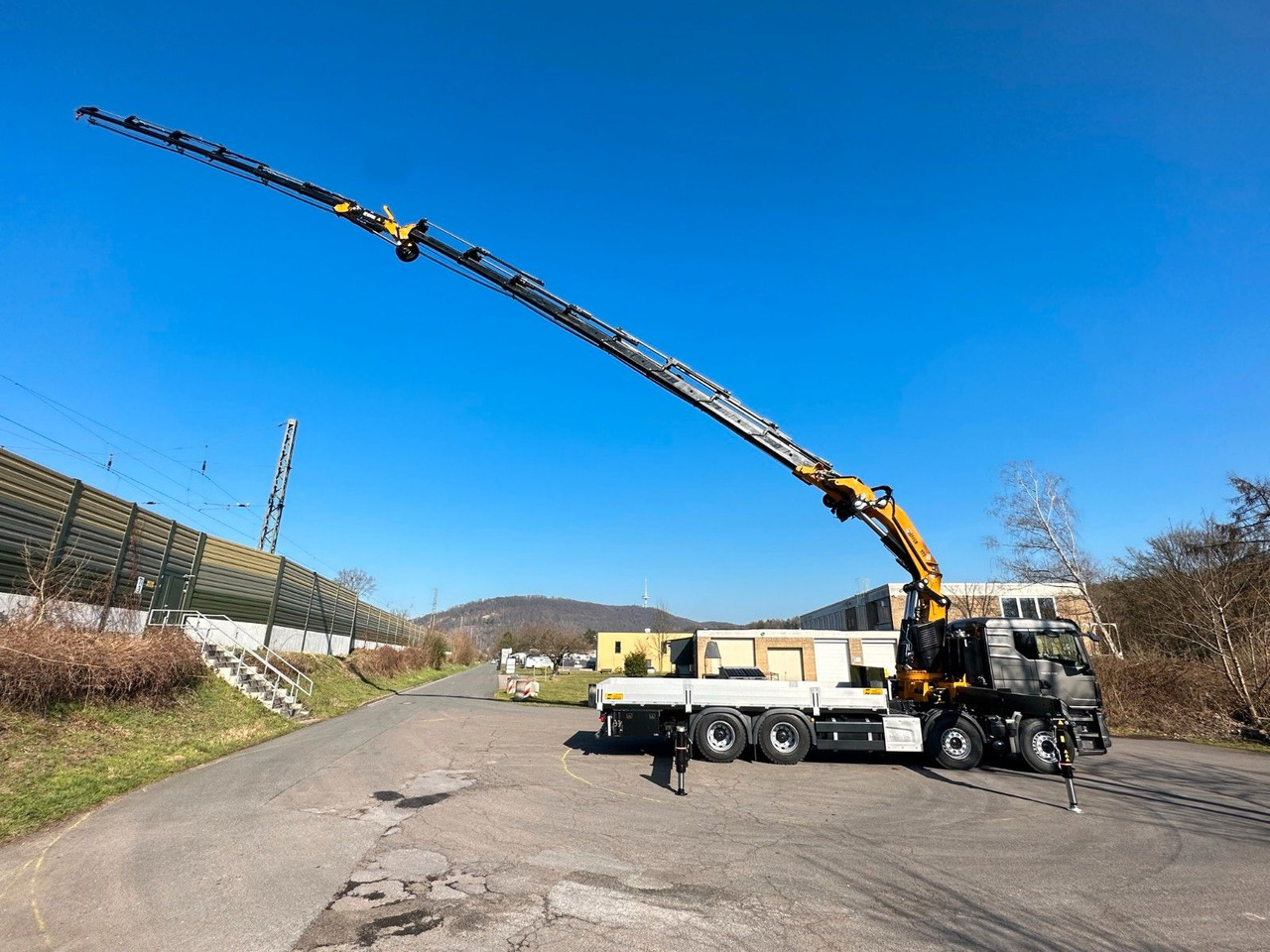 MAN TGS 35.520 8X4 TG 3 EFFER 955-8s +Jib 6sAUTOKRAN - 起重车:图5 MAN TGS 35.520 8X4 TG 3 EFFER 955-8s +Jib 6sAUTOKRAN - 起重车:图5