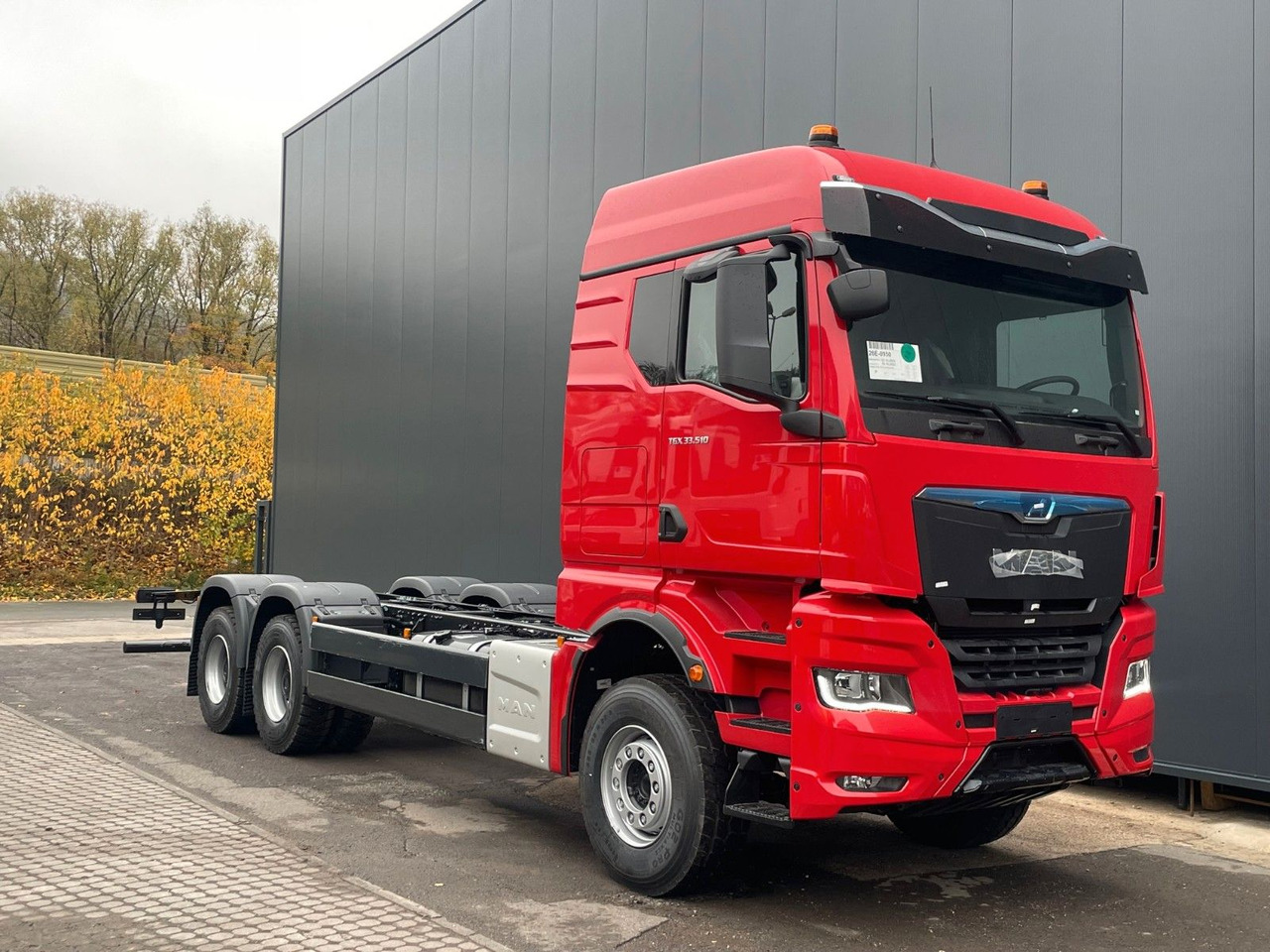 MAN TGX 33.510 6X4 BL - 驾驶室底盘卡车:图1 MAN TGX 33.510 6X4 BL - 驾驶室底盘卡车:图1