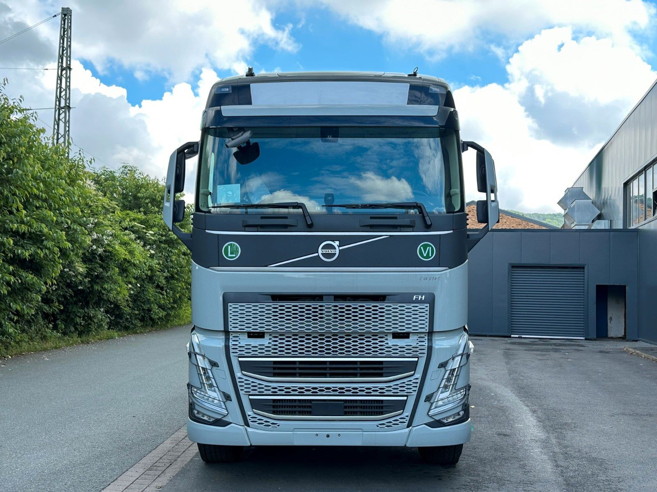 Volvo FH 540 6x4 - 驾驶室底盘卡车:图2 Volvo FH 540 6x4 - 驾驶室底盘卡车:图2