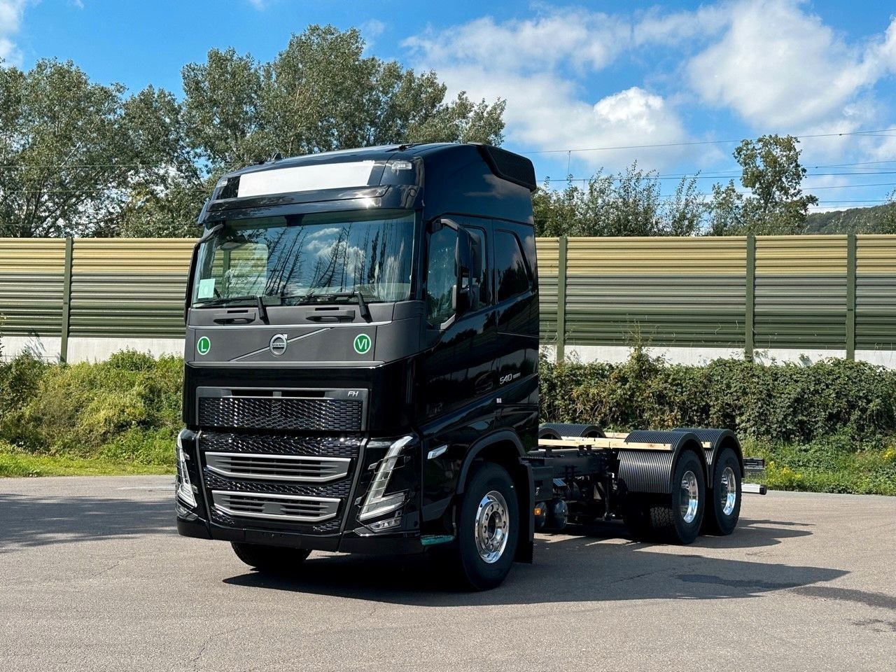 Volvo FH 540 6x4 - 驾驶室底盘卡车:图1 Volvo FH 540 6x4 - 驾驶室底盘卡车:图1