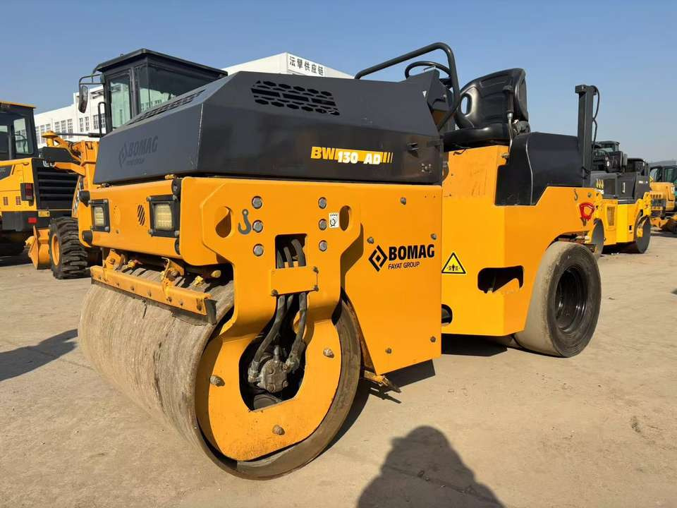 BOMAG BW130D Used Road Roller Construction Machinery for Sale in Good Condition - 压路机:图2 BOMAG BW130D Used Road Roller Construction Machinery for Sale in Good Condition - 压路机:图2