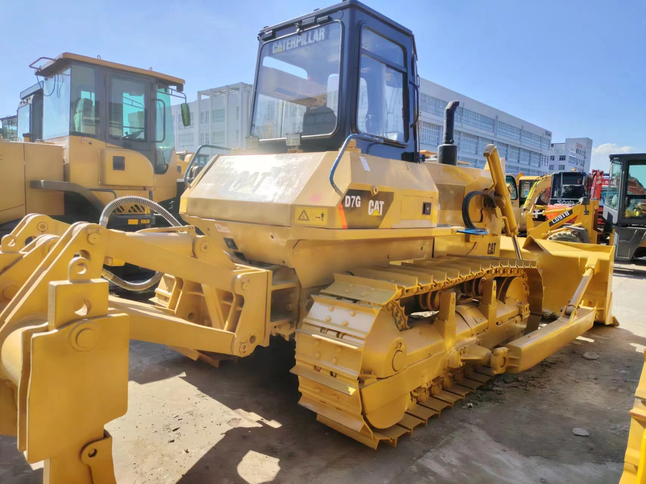 CATERPILLAR D7G - 推土机:图3 CATERPILLAR D7G - 推土机:图3