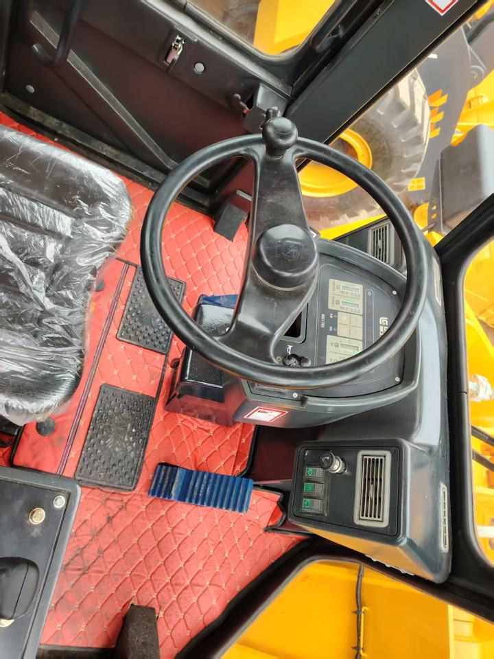 Good Condition 835 836 856 856H 862 856H Liugong 2023 Year Used 5tons Wheel Loader Second Hand Front End Loader - 轮式装载机:图4 Good Condition 835 836 856 856H 862 856H Liugong 2023 Year Used 5tons Wheel Loader Second Hand Front End Loader - 轮式装载机:图4