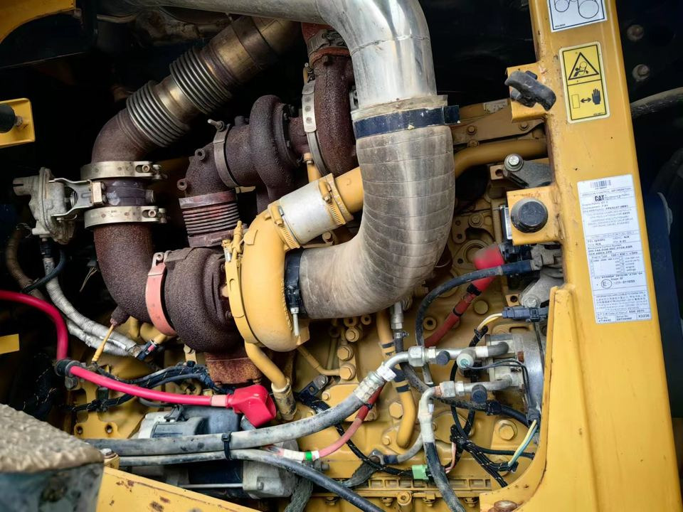 High Quality Used Cat 950 GC 2020 Caterpillar Front Loader 151 Kw 168 Kg 0-2000 China-Made Loader Wheel Backhoe Loader Engine - 轮式装载机:图3 High Quality Used Cat 950 GC 2020 Caterpillar Front Loader 151 Kw 168 Kg 0-2000 China-Made Loader Wheel Backhoe Loader Engine - 轮式装载机:图3