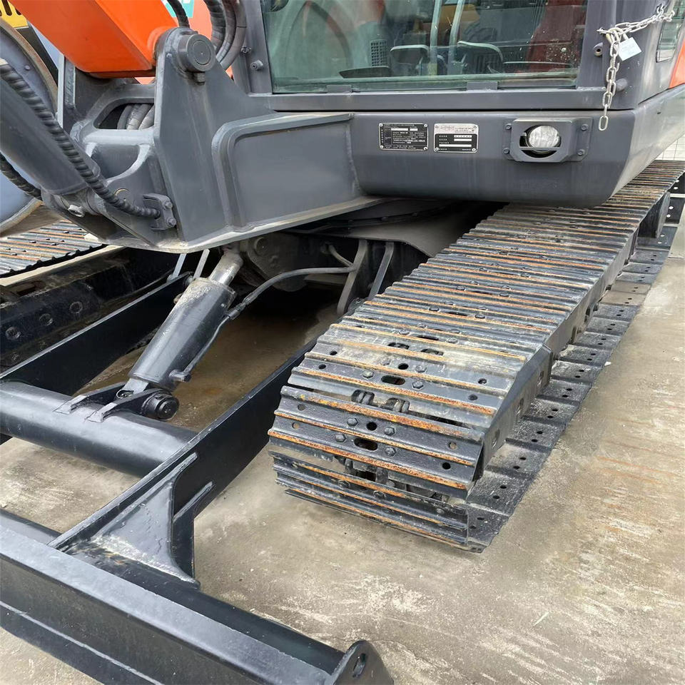 Original Color Used Doosan Dx55 Mini Excavator Used 5 Ton 5.5ton Mini Doosan Excavator for Sale Used Doosan Dx55-9c - 小型挖掘机:图3 Original Color Used Doosan Dx55 Mini Excavator Used 5 Ton 5.5ton Mini Doosan Excavator for Sale Used Doosan Dx55-9c - 小型挖掘机:图3