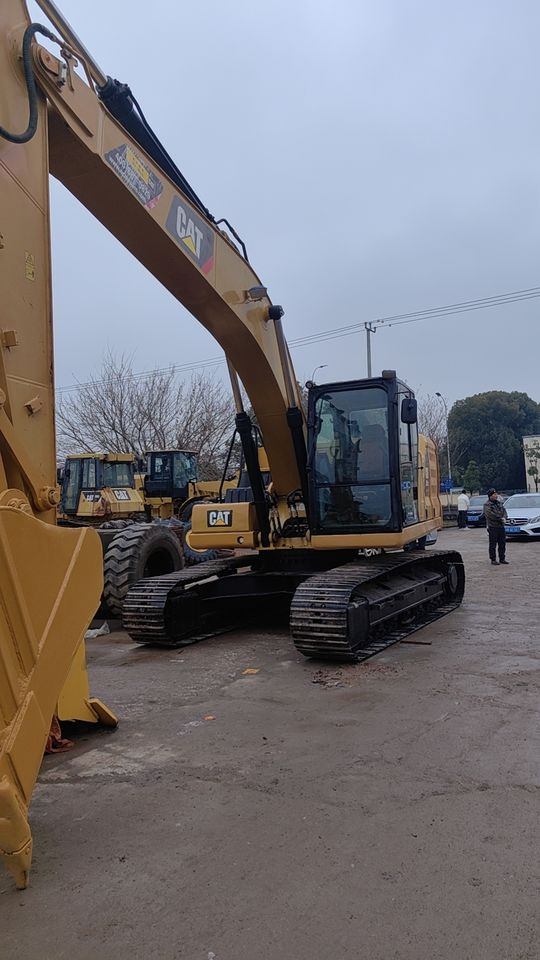 Original Good Sale USED Excavator Cat CAT 320 GC 20 Ton Excavator Crawler Excavator for Caterpillar - 履带式挖掘机:图2 Original Good Sale USED Excavator Cat CAT 320 GC 20 Ton Excavator Crawler Excavator for Caterpillar - 履带式挖掘机:图2