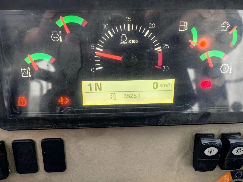 Second Hand Caterpillar CAT 950GC Wheel Loader Used CAT 950GC Wheel Loaders 950GC in Low Price for Hot Sale - 轮式装载机:图4 Second Hand Caterpillar CAT 950GC Wheel Loader Used CAT 950GC Wheel Loaders 950GC in Low Price for Hot Sale - 轮式装载机:图4