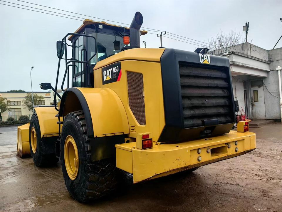 Second Hand Caterpillar CAT 950GC Wheel Loader Used CAT 950GC Wheel Loaders 950GC in Low Price for Hot Sale - 轮式装载机:图2 Second Hand Caterpillar CAT 950GC Wheel Loader Used CAT 950GC Wheel Loaders 950GC in Low Price for Hot Sale - 轮式装载机:图2
