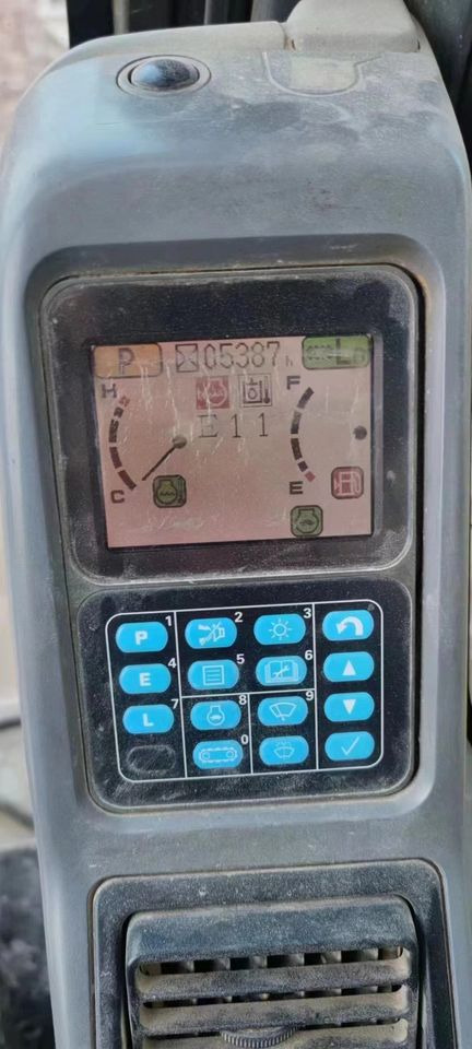 USED EXCAVATOR Good Condition Komatsu PC600-8 Original Japan Cheap Used Excavators Used Original Japan Komatsu PC600 - 履带式挖掘机:图4 USED EXCAVATOR Good Condition Komatsu PC600-8 Original Japan Cheap Used Excavators Used Original Japan Komatsu PC600 - 履带式挖掘机:图4