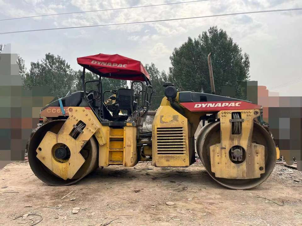 Used Dynapac Cc622 Compactor Similar to Very Cheap CA25D Dynapac Road Rollers for Sale CC622 in Stock for Sale in Stock - 压路机:图3 Used Dynapac Cc622 Compactor Similar to Very Cheap CA25D Dynapac Road Rollers for Sale CC622 in Stock for Sale in Stock - 压路机:图3