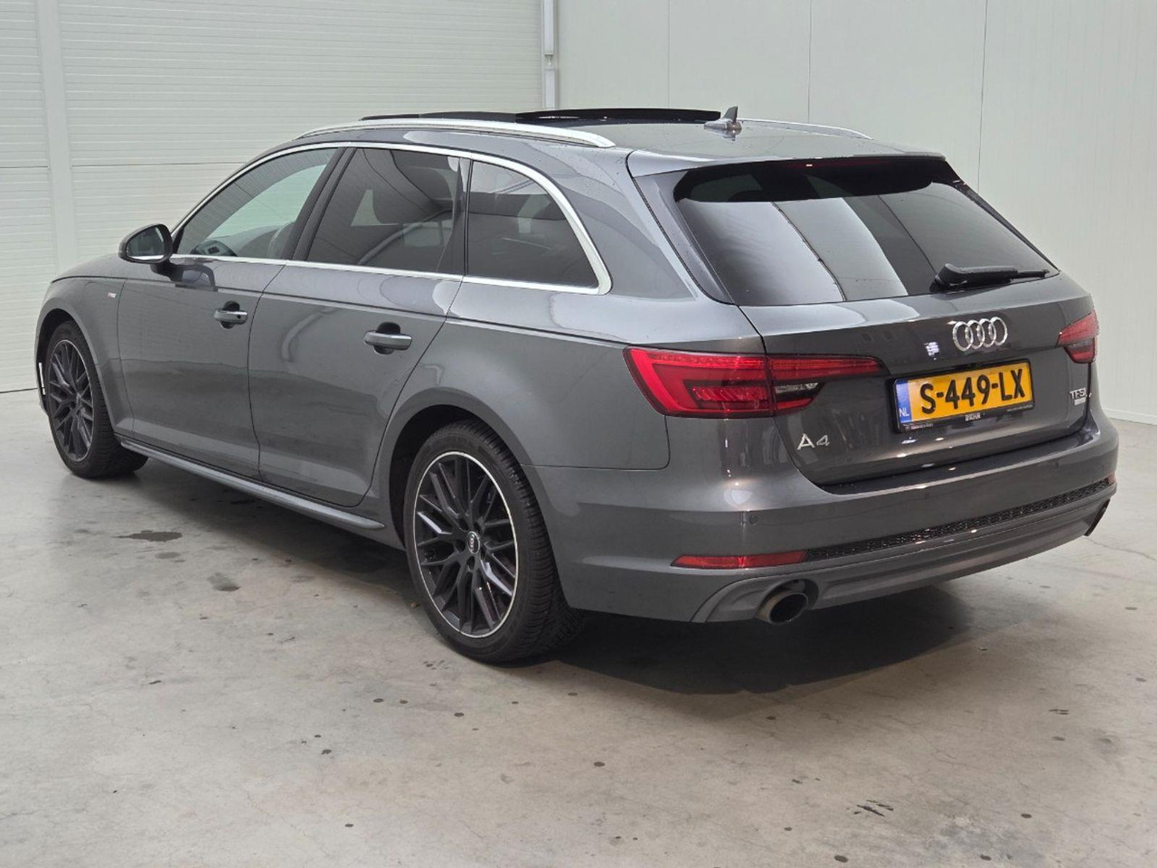 Audi A4 Avant 2.0 TFSI ultra Sport Pro Line S | 2017 | 251.737 km | Automaat | S449LX | NAP: Geen oordeel - 汽车:图3 Audi A4 Avant 2.0 TFSI ultra Sport Pro Line S | 2017 | 251.737 km | Automaat | S449LX | NAP: Geen oordeel - 汽车:图3