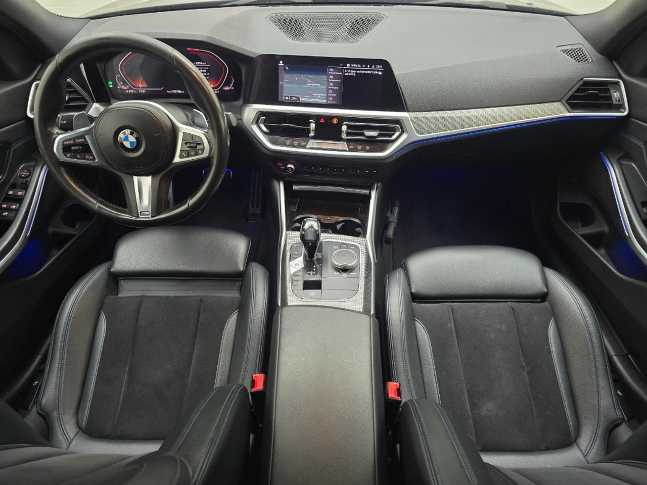 BMW 3-serie 320i Executive Edition | 2019 | 151.740 km | Automaat | ZP591V | NAP: Logisch - 轿车:图5 BMW 3-serie 320i Executive Edition | 2019 | 151.740 km | Automaat | ZP591V | NAP: Logisch - 轿车:图5