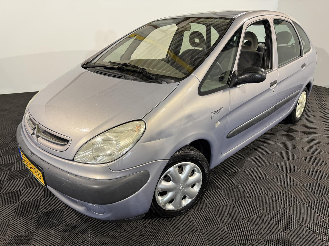 Citroen | Xsara Picasso | 1.8i-16V Plaisir | 2002 | 229.613 km | 05JFFD | Logisch - 汽车:图1 Citroen | Xsara Picasso | 1.8i-16V Plaisir | 2002 | 229.613 km | 05JFFD | Logisch - 汽车:图1