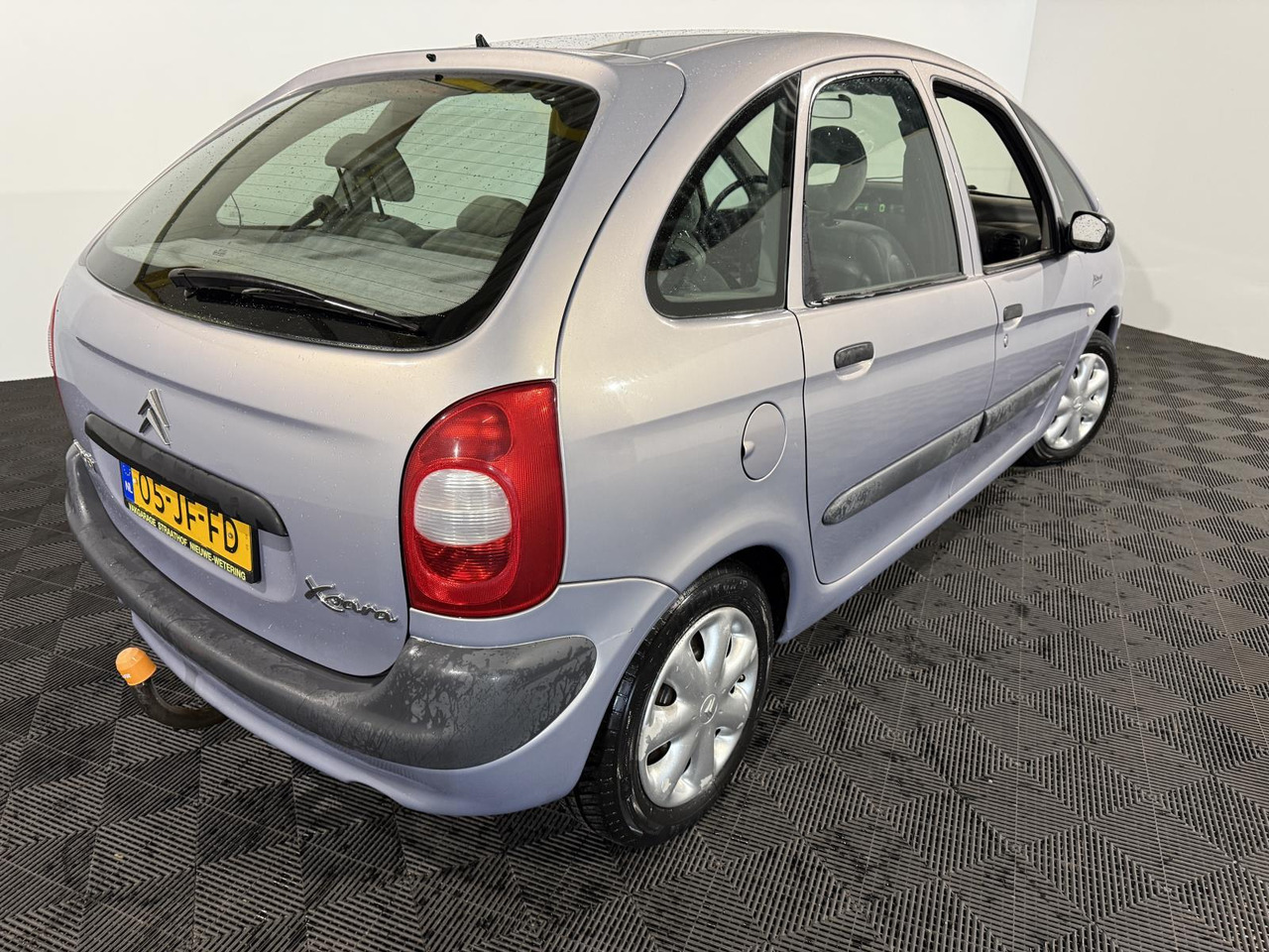 Citroen | Xsara Picasso | 1.8i-16V Plaisir | 2002 | 229.613 km | 05JFFD | Logisch - 汽车:图4 Citroen | Xsara Picasso | 1.8i-16V Plaisir | 2002 | 229.613 km | 05JFFD | Logisch - 汽车:图4