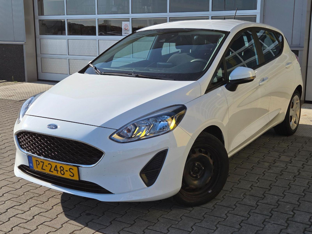 Ford Fiesta 1.1 Trend | 2017 | 145.164 km | PZ248S | NAP: Logisch - 掀背车:图1 Ford Fiesta 1.1 Trend | 2017 | 145.164 km | PZ248S | NAP: Logisch - 掀背车:图1