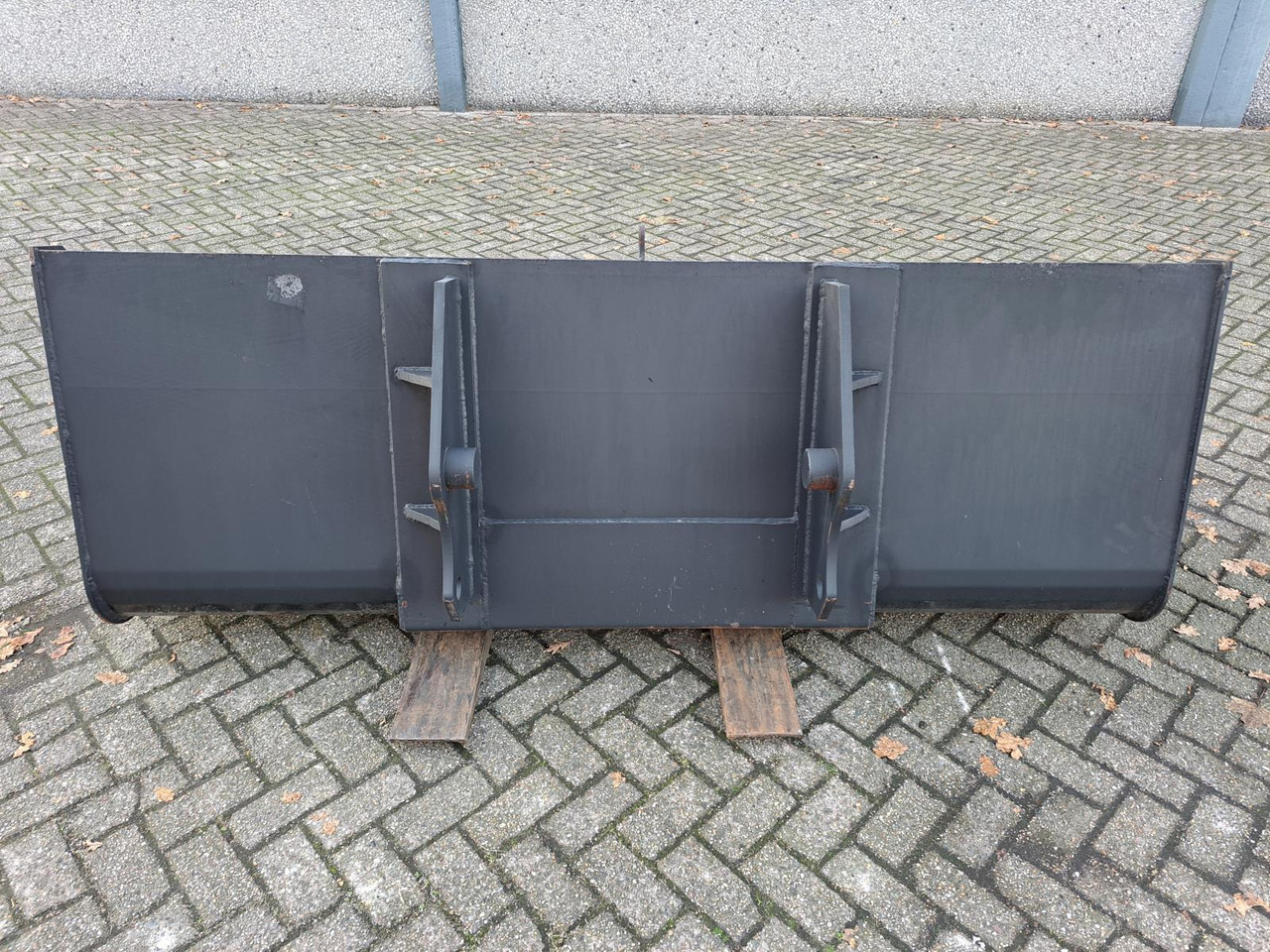 Grondbak t.b.v. Verreiker – Nieuw, Breedte 240 cm (1) - 装载机铲斗:图5 Grondbak t.b.v. Verreiker – Nieuw, Breedte 240 cm (1) - 装载机铲斗:图5