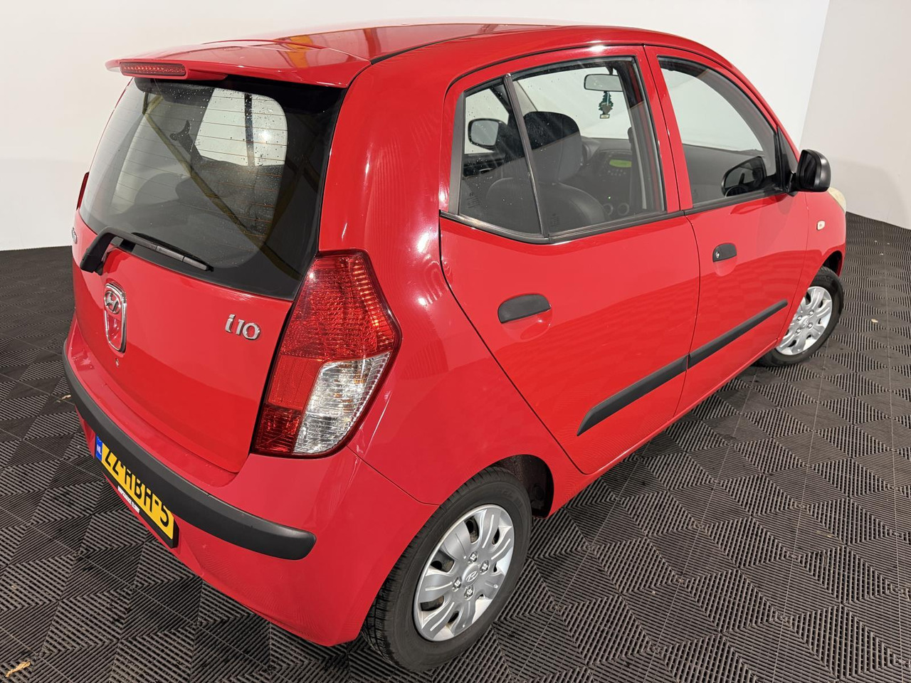 Hyundai | i10 | 1.1 Active | 2008 | 122.839 km | 22HBH5 | Logisch - 掀背车:图2 Hyundai | i10 | 1.1 Active | 2008 | 122.839 km | 22HBH5 | Logisch - 掀背车:图2