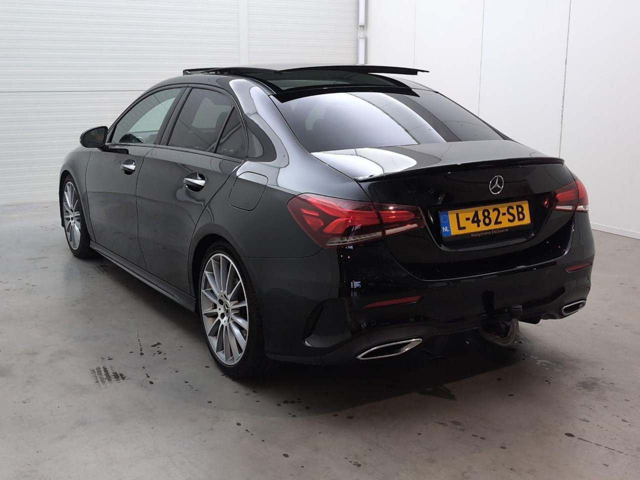 Mercedes-Benz A-klasse 200 Premium Plus | 2019 | 143.125 km | Automaat | L482SB | NAP: Geen oordeel - 轿车:图3 Mercedes-Benz A-klasse 200 Premium Plus | 2019 | 143.125 km | Automaat | L482SB | NAP: Geen oordeel - 轿车:图3