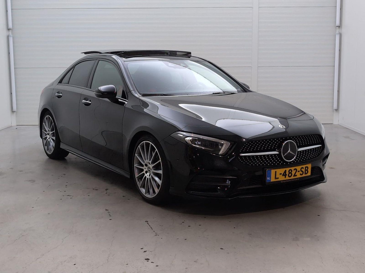 Mercedes-Benz A-klasse 200 Premium Plus | 2019 | 143.125 km | Automaat | L482SB | NAP: Geen oordeel - 轿车:图2 Mercedes-Benz A-klasse 200 Premium Plus | 2019 | 143.125 km | Automaat | L482SB | NAP: Geen oordeel - 轿车:图2