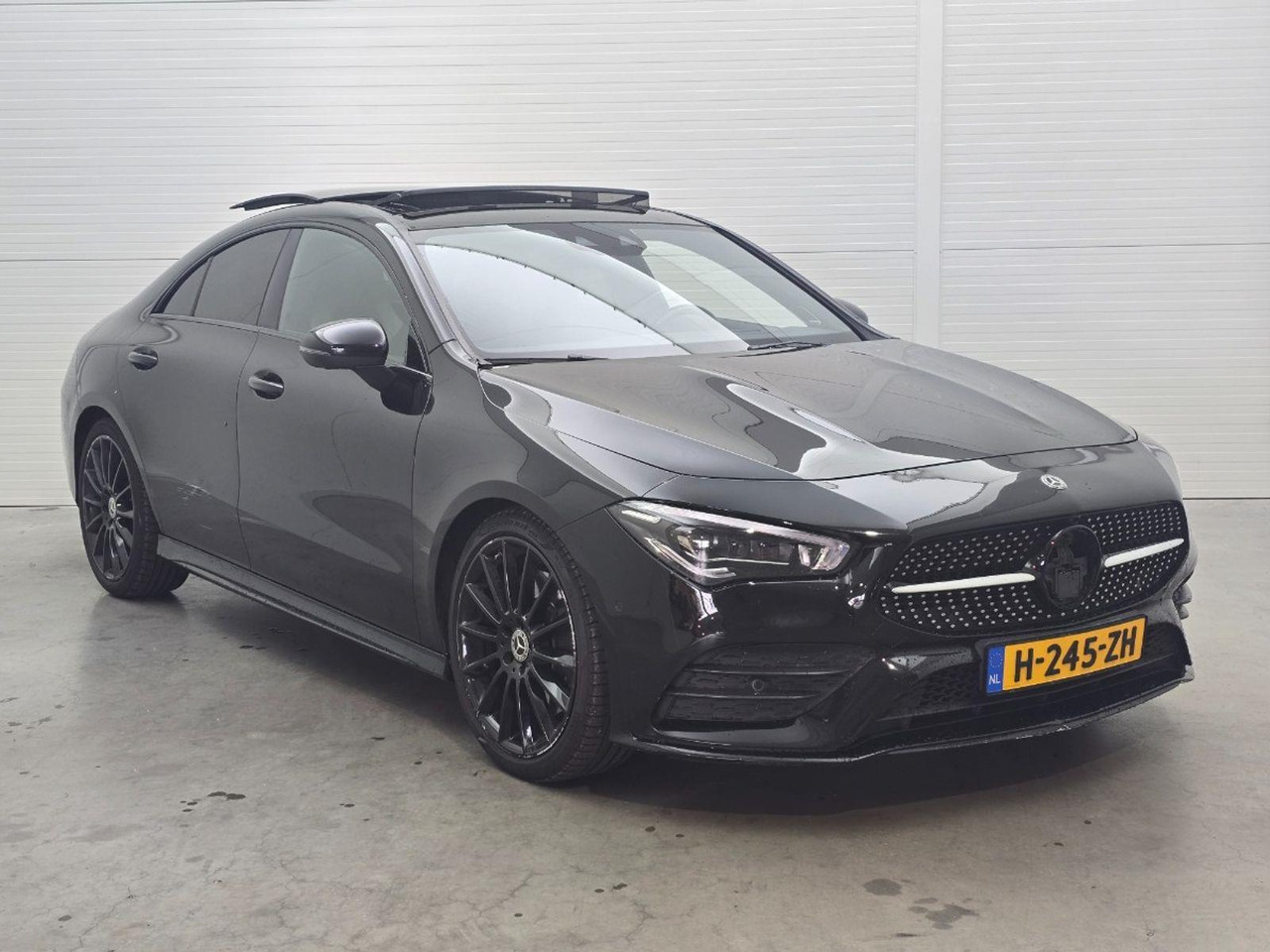 Mercedes-Benz CLA-klasse 220 Premium Plus | 2019 | 251.329 km | Automaat | H245ZH | NAP: Geen oordeel - 轿车:图2 Mercedes-Benz CLA-klasse 220 Premium Plus | 2019 | 251.329 km | Automaat | H245ZH | NAP: Geen oordeel - 轿车:图2