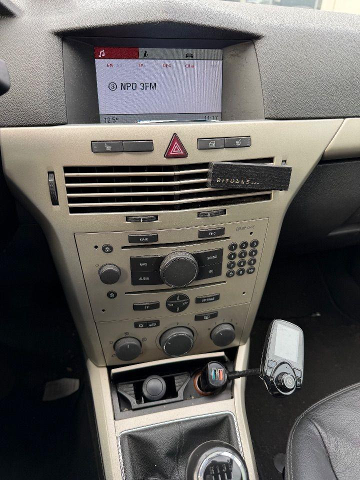 Opel Astra Wagon 1.6 Executive | 2008 | 202.165 km | 66ZFRT | NAP: Logisch - 汽车:图5 Opel Astra Wagon 1.6 Executive | 2008 | 202.165 km | 66ZFRT | NAP: Logisch - 汽车:图5