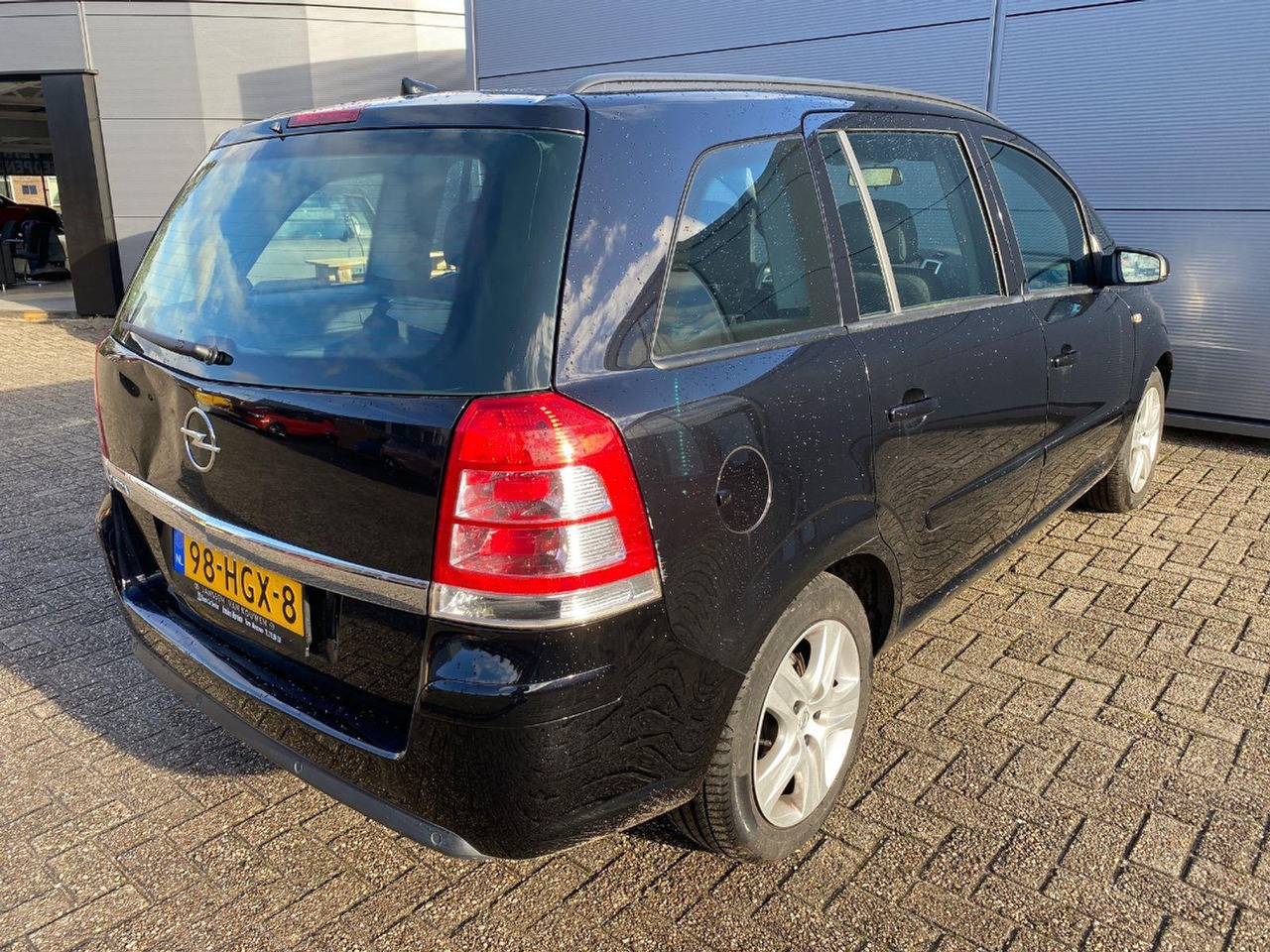 Opel Zafira 1.6 Business | 2008 | 171.131 km | 98HGX8 | NAP: Logisch - 汽车:图4 Opel Zafira 1.6 Business | 2008 | 171.131 km | 98HGX8 | NAP: Logisch - 汽车:图4
