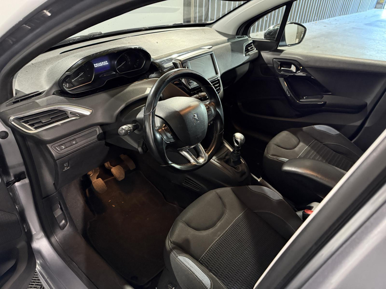 掀背车 Peugeot | 208 | 1.5 BlueHDi Blue Lease Allure | 2019 | 183.354 km | R049BT | Geen oordeel：图12