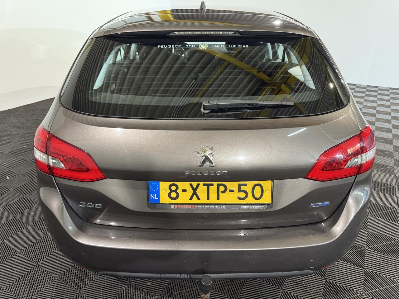 Peugeot 308 SW 1.6 BlueHDI Blue Lease | 2014 | 286.408 km | 8-XTP-50 - 汽车:图3 Peugeot 308 SW 1.6 BlueHDI Blue Lease | 2014 | 286.408 km | 8-XTP-50 - 汽车:图3