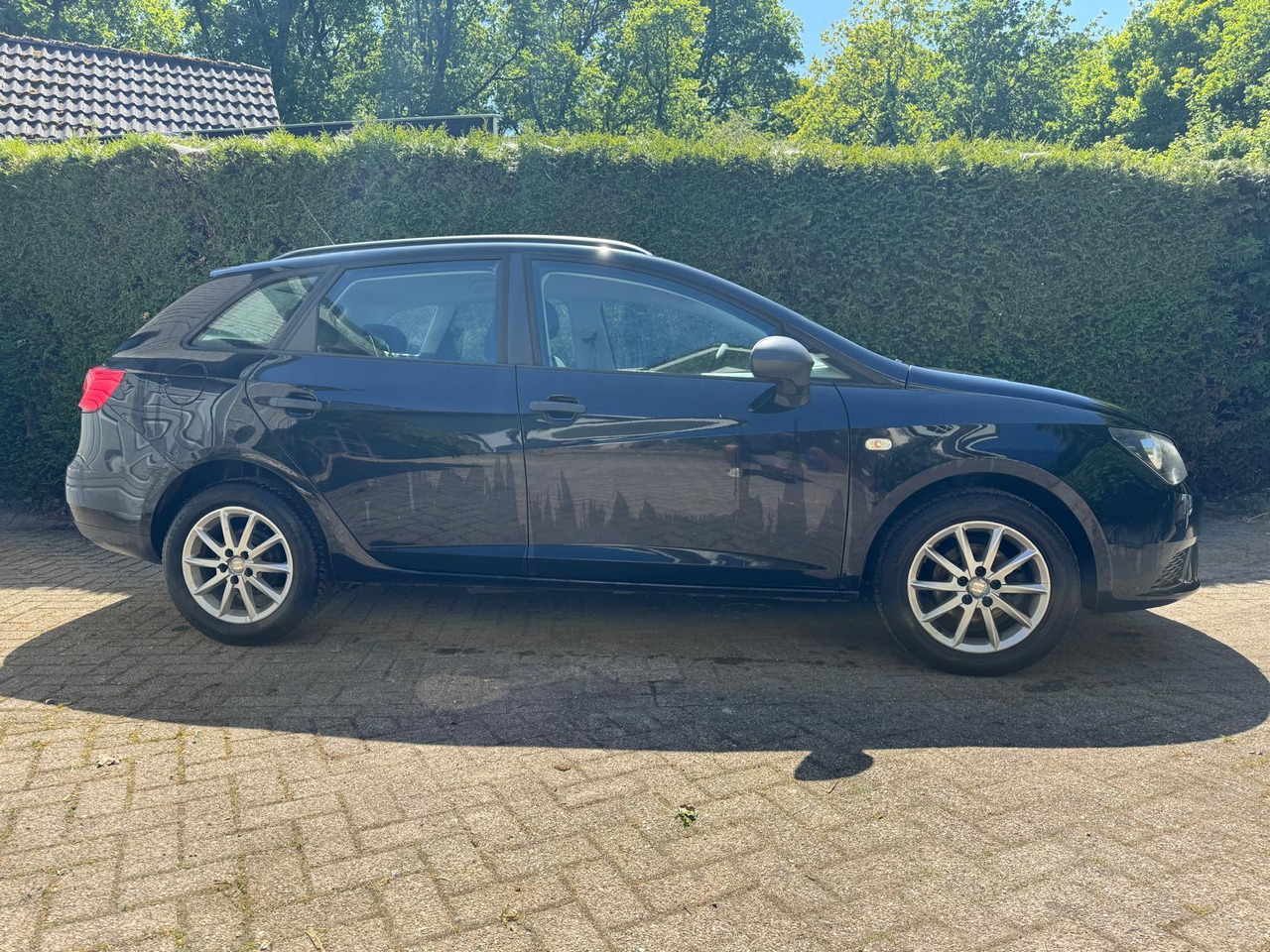 SEAT Ibiza ST 1.2 TSI Enjoy 4-TDX-71 223.424 km - 汽车:图4 SEAT Ibiza ST 1.2 TSI Enjoy 4-TDX-71 223.424 km - 汽车:图4
