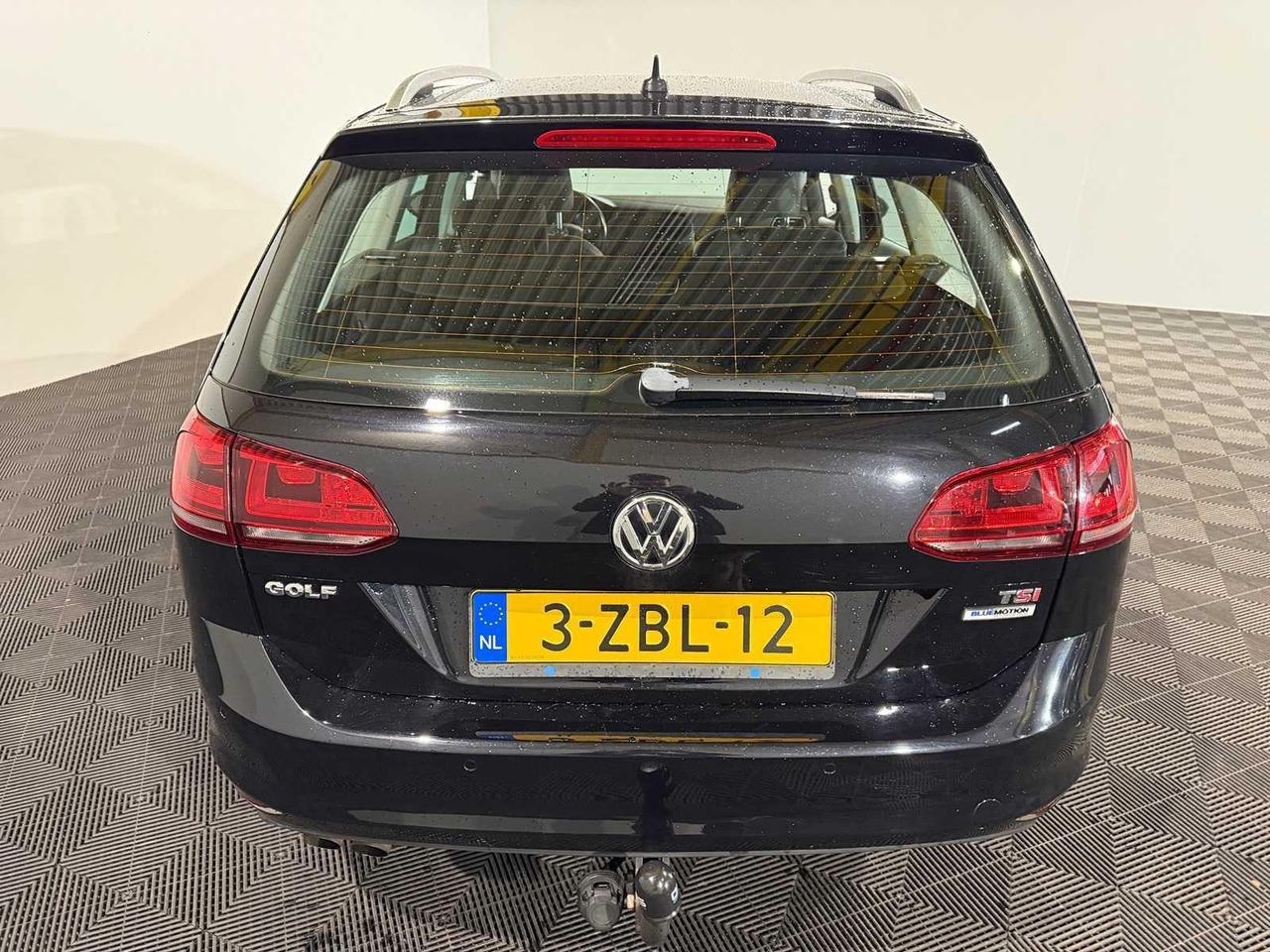 汽车 Volkswagen Golf Variant 1.4 TSI Business Edition 3-ZBL-12 202.678 km：图12